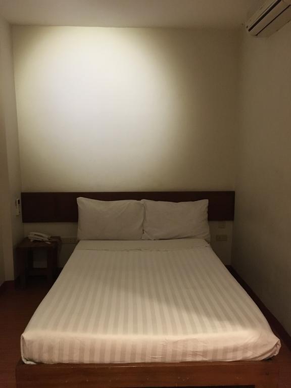 Hotel Ilocos Rosewell Pokoj fotografie